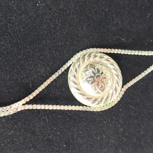 Silvertone concho Necklace 23" to 26" - Picture 3 of 10